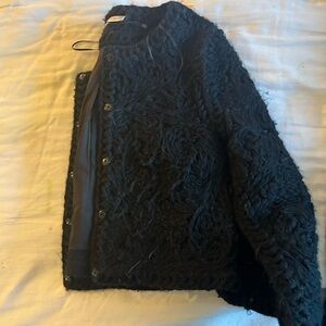 Black Teddy Jacket with Plush Texture and Cozy Design